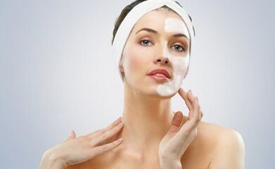 méthodes de rajeunissement de la peau du visage à la maison